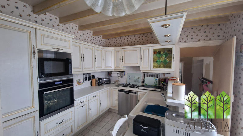 Maison - 147 m² - 5 pièces