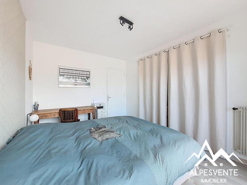 Appartement - 91 m² - 4 pièces