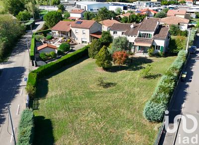 Maison - 133 m² - 8 pièces