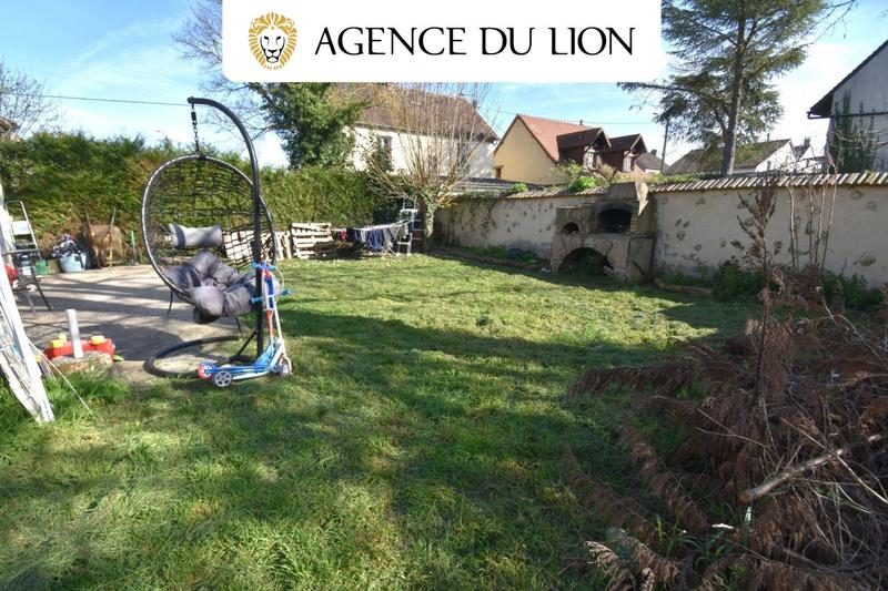 Maison - 111 m² - 6 pièces