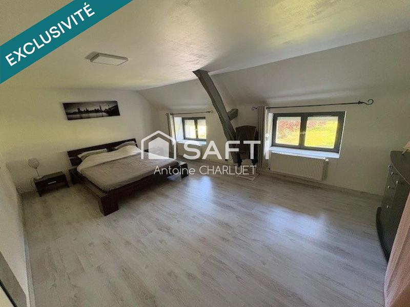 Maison - 255 m² - 9 pièces