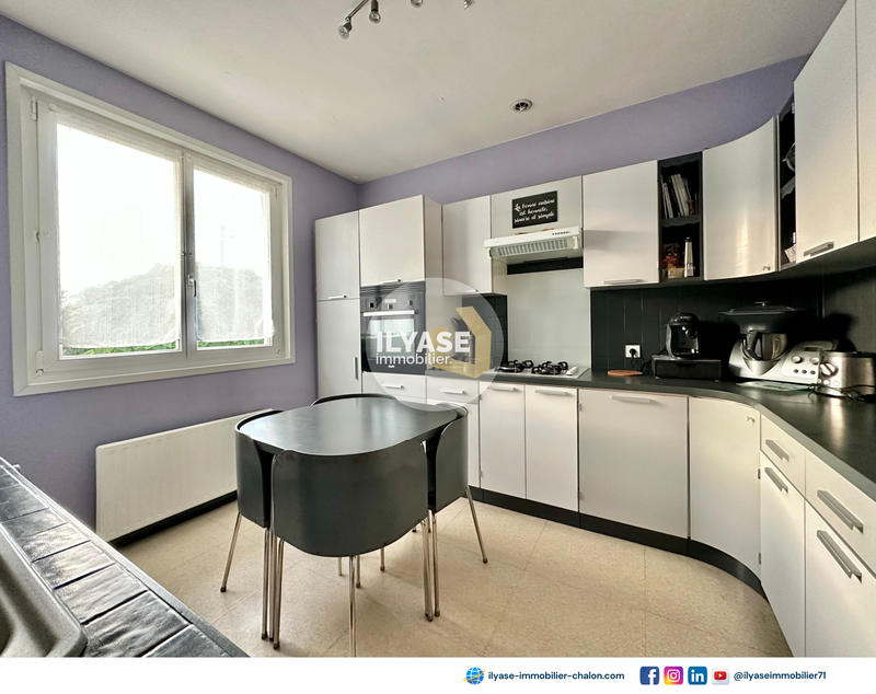 Maison - 121 m² - 5 pièces