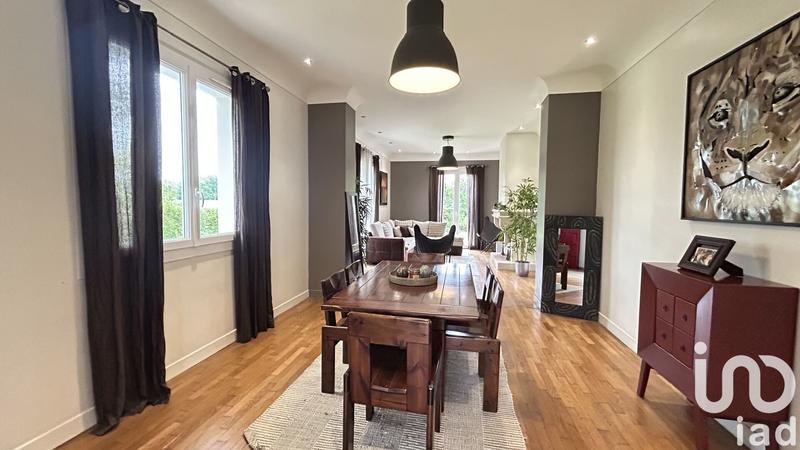 Maison - 187 m² - 5 pièces