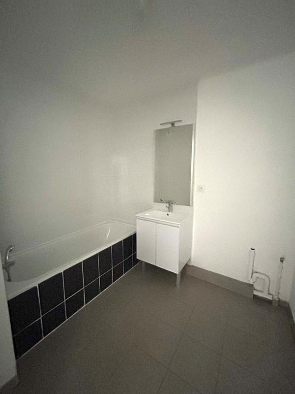 Appartement - 74 m² - 3 pièces