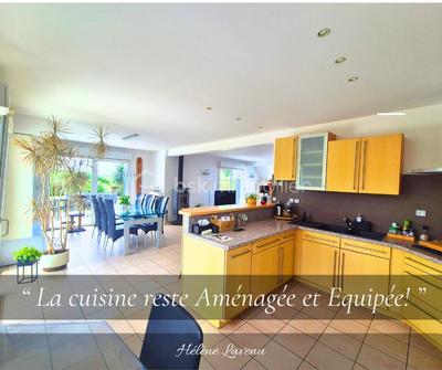 Maison - 138 m² - 6 pièces