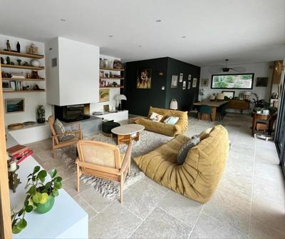 Villa - 170 m² - 5 pièces