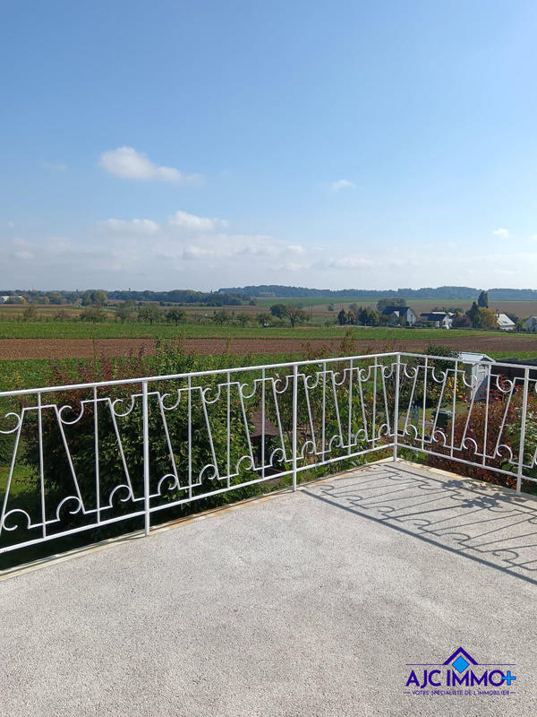 Maison - 125 m² - 4 pièces