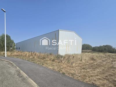 Local commercial - 450 m² - 1 pièce