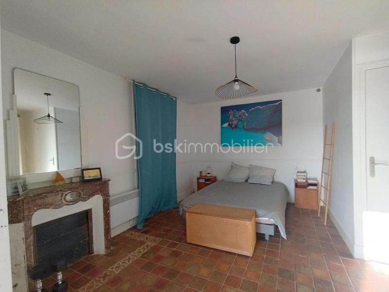 Propriété - 294 m² - 9 pièces