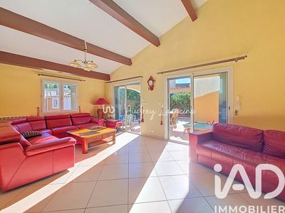 Maison - 117 m² - 5 pièces