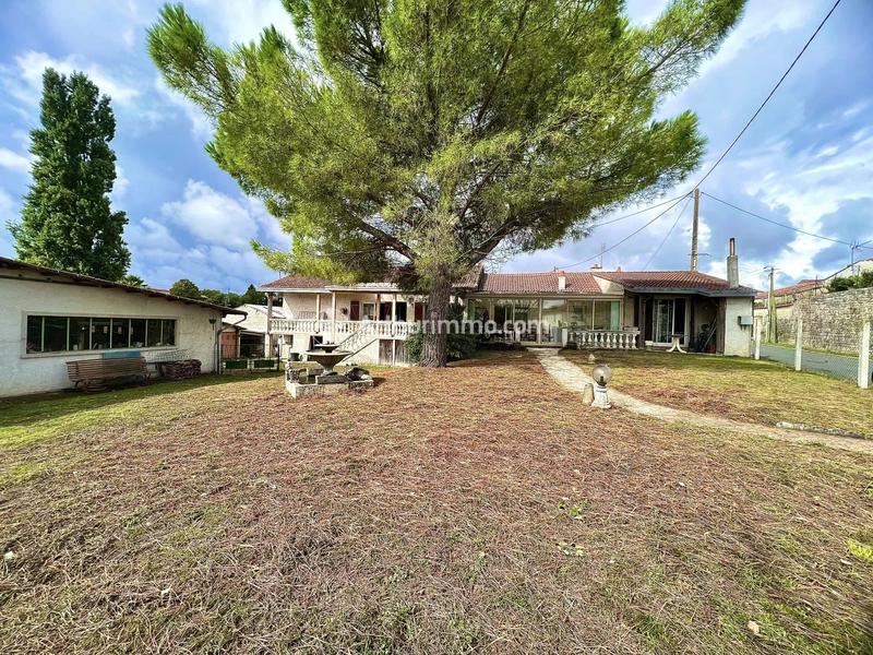 Maison - 159 m² - 5 pièces