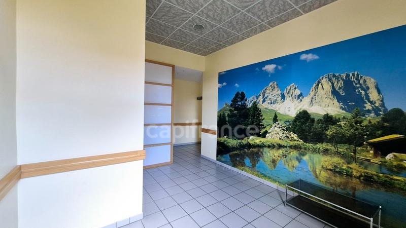 Bureau - 333 m² - 11 pièces