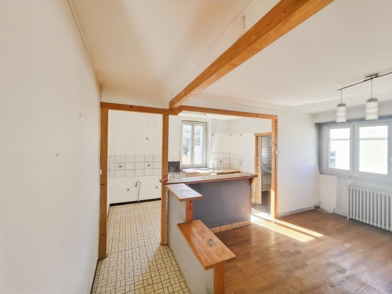 Maison - 115 m² - 7 pièces