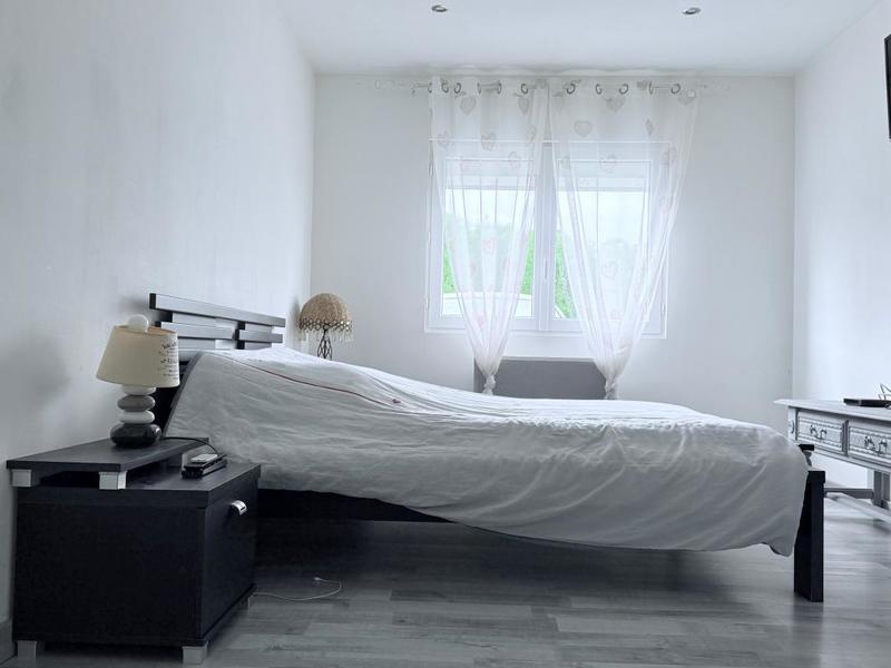 Maison - 110 m² - 5 pièces