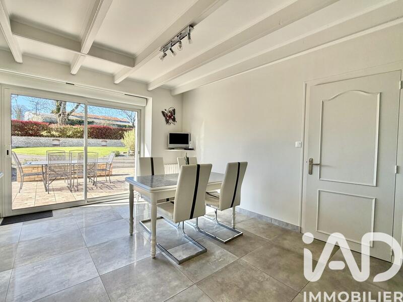 Maison - 150 m² - 5 pièces