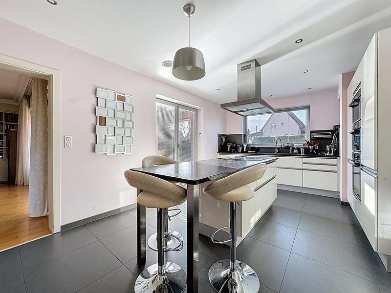 Maison - 174 m² - 7 pièces