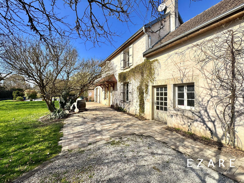 Maison - 192 m² - 6 pièces