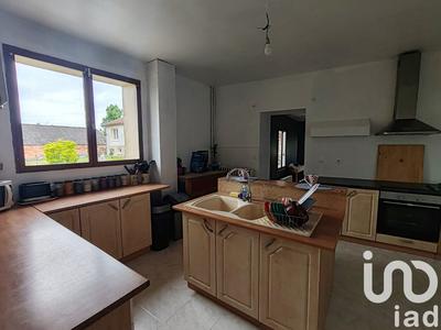 Maison - 161 m² - 8 pièces