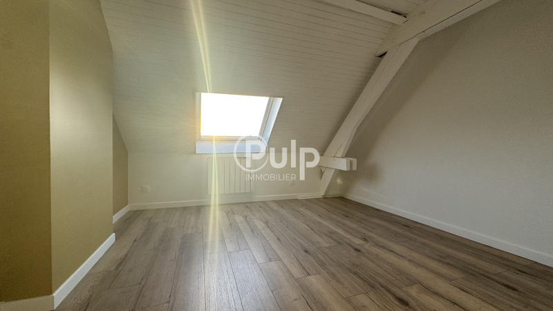 Immeuble - 146 m² - 6 pièces