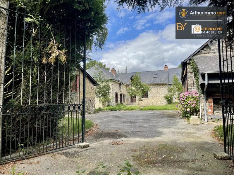 Maison - 232 m² - 6 pièces