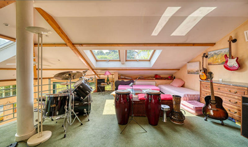 Appartement - 262 m² - 10 pièces