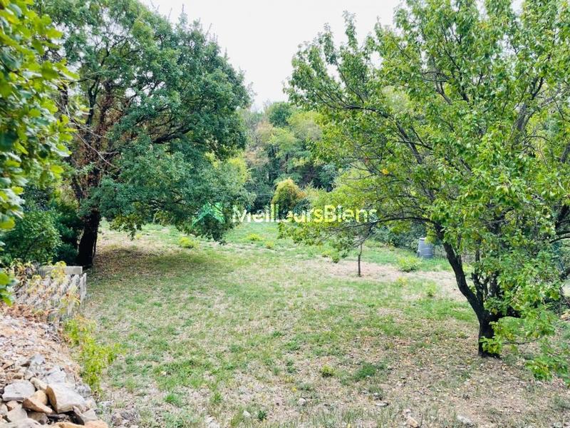 Terrain constructible - 500 m²