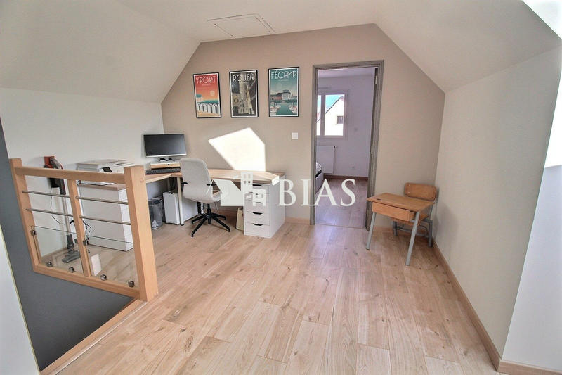 Maison contemporaine - 120 m² - 5 pièces