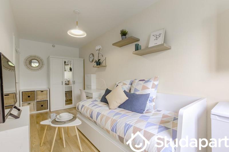 Chambre - 12 m² - 1 pièce