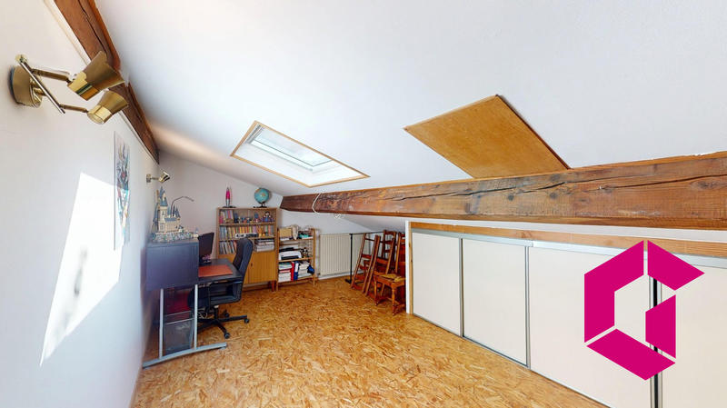 Maison - 89 m² - 5 pièces