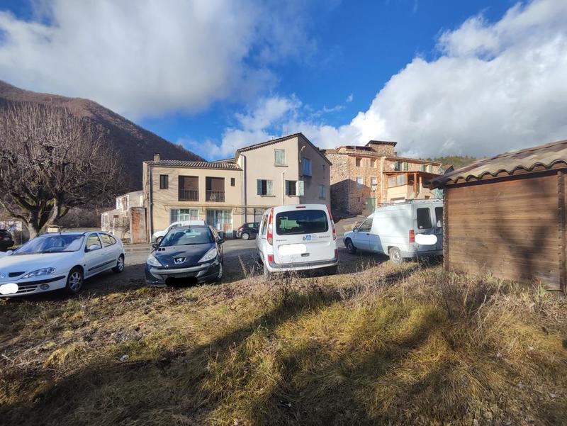 Terrain constructible - 450 m²