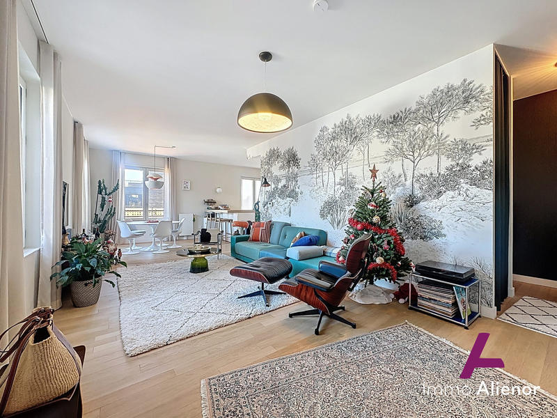 Appartement - 128 m² - 5 pièces