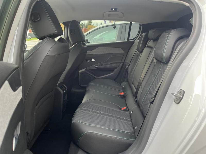 Peugeot 308 III 1.5 Bluehdi 130 Auto8 Allure