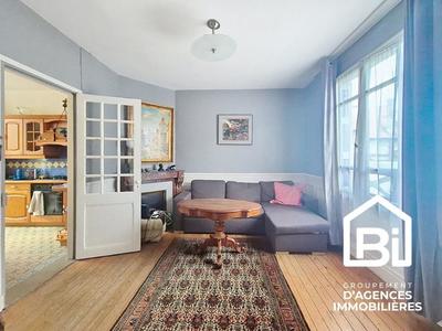 Maison - 95 m² - 5 pièces