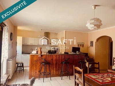 Maison de ville - 137 m² - 5 pièces