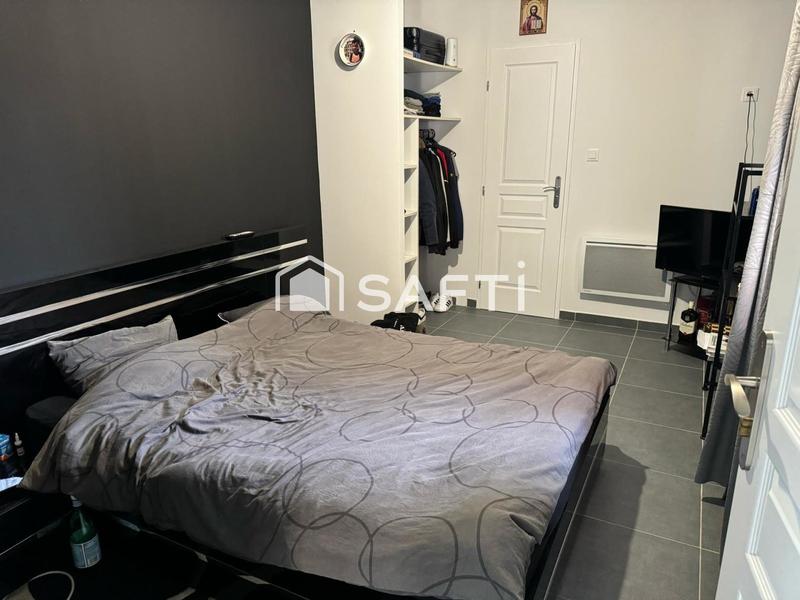 Maison - 170 m² - 5 pièces