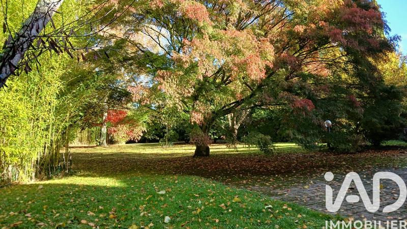 Maison - 184 m² - 7 pièces