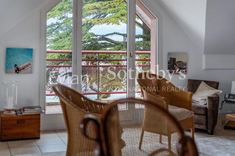 Appartement - 111 m² - 4 pièces