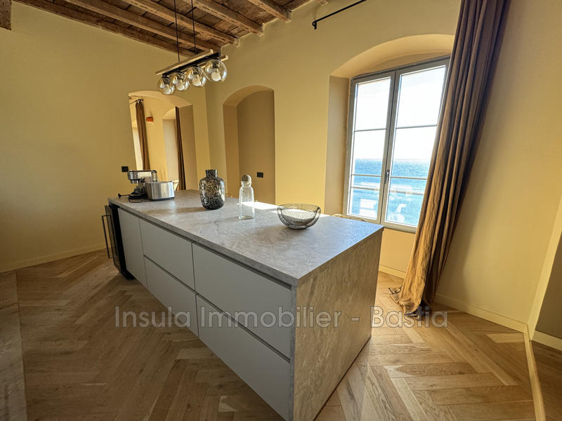 Duplex - 95 m² - 3 pièces