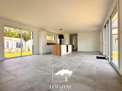 Maison - 143 m² - 5 pièces