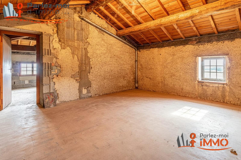 Maison - 195 m² - 7 pièces