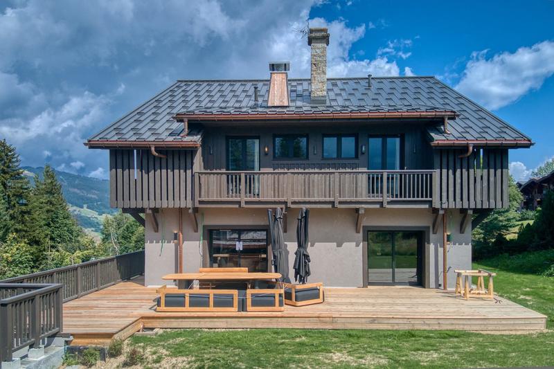 Châlet - 450 m² - 9 pièces