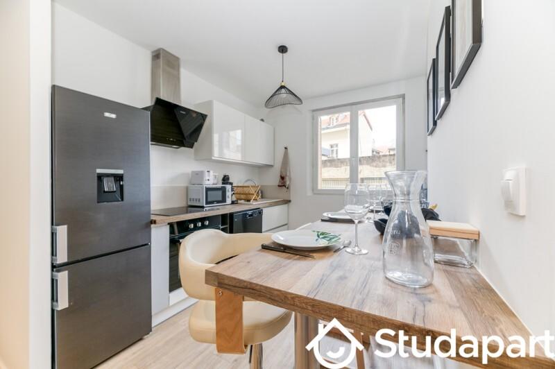 Chambre - 11 m² - 1 pièce