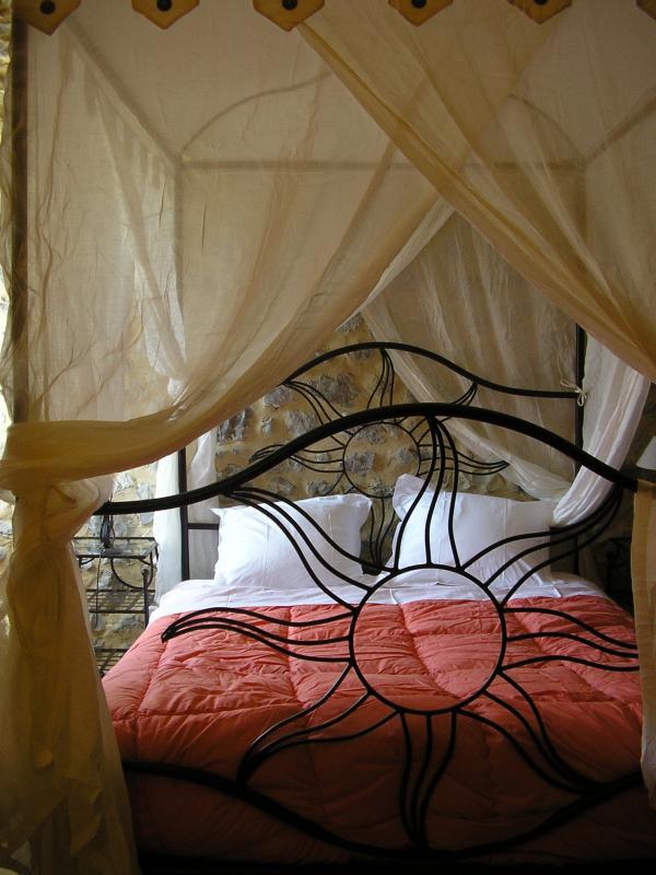 Mas - 505 m² - 20 pièces