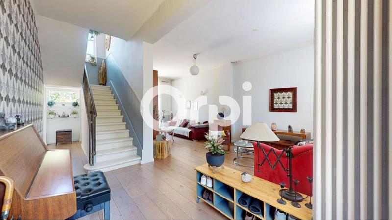 Maison - 121 m² - 4 pièces