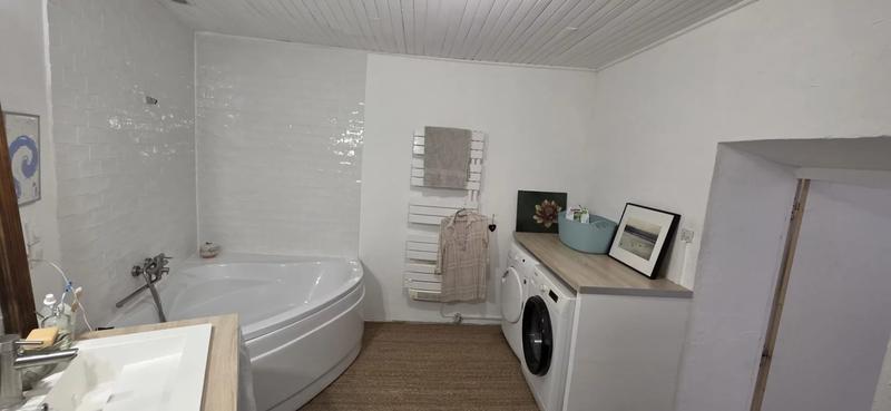 Appartement - 98 m² - 3 pièces