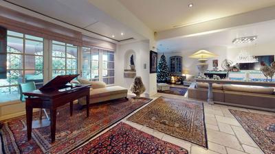 Propriété - 980 m²