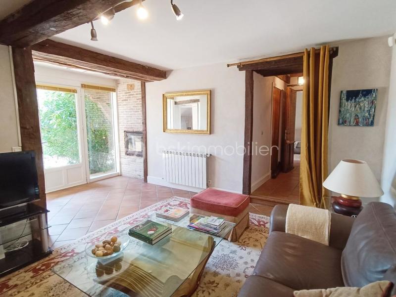 Maison de village - 278 m² - 12 pièces