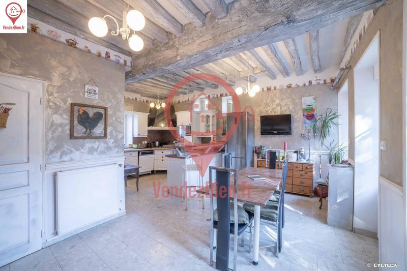 Maison - 183 m² - 5 pièces