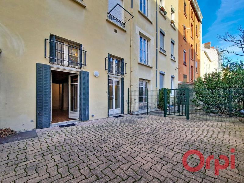 Appartement - 117 m² - 4 pièces