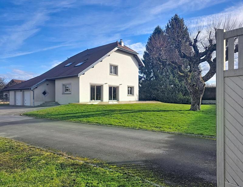 Maison - 197 m² - 5 pièces